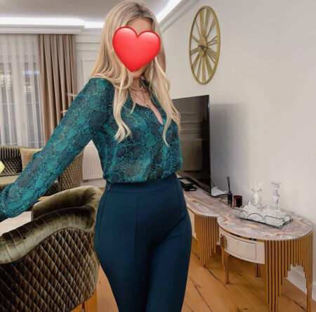 אסתי דתייה – אישה שמחזיקה באמונתה ובערכיה הדתיים 1 אסתי דתייה – אישה שמחזיקה באמונתה ובערכיה הדתיים